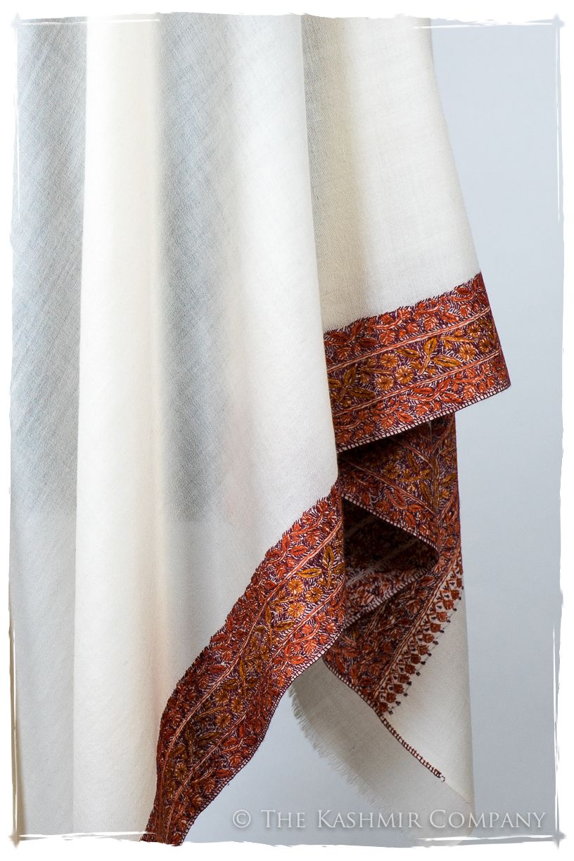 Chanellé Bellé de'Laine Sozni Frontières Orient Shawl