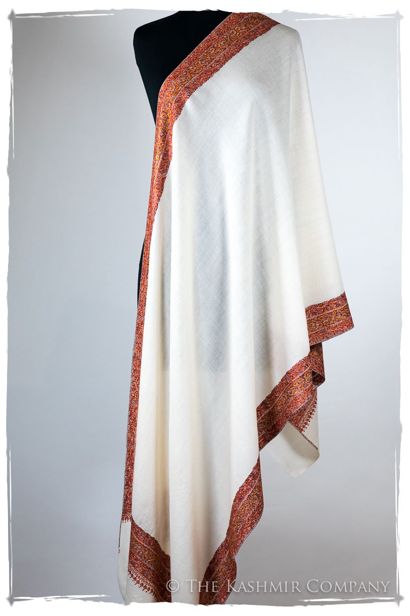 Chanellé Bellé de'Laine Sozni Frontières Orient Shawl