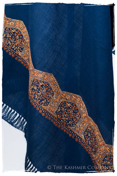 Chanellé Arabesqué Bleu de'Laine Sozni Frontières Orient Shawl