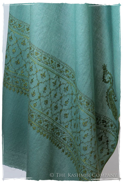 Vasté Avignon de'Laine Sozni Frontières Orient Shawl