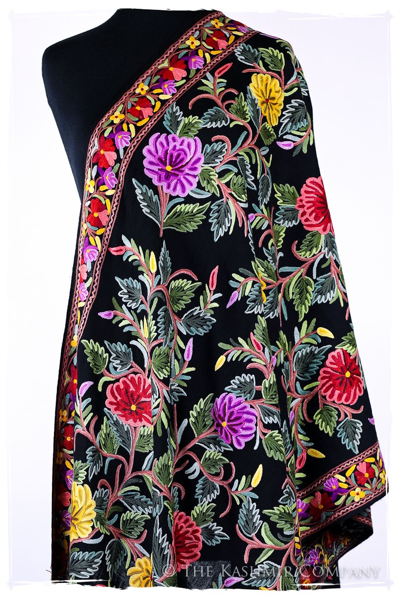 Jardin de Shasta Antiquaires Shawl