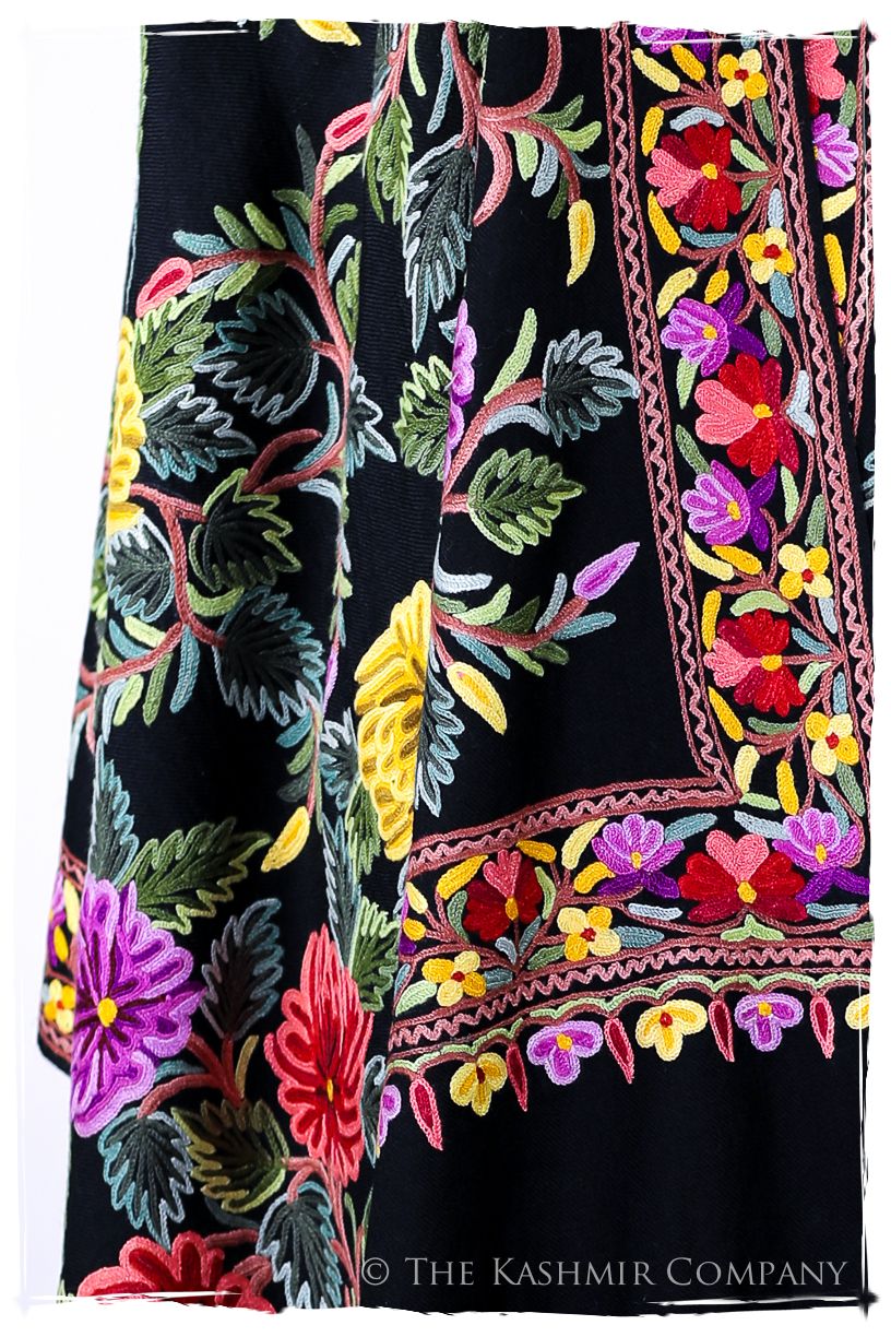 Jardin de Shasta Antiquaires Shawl
