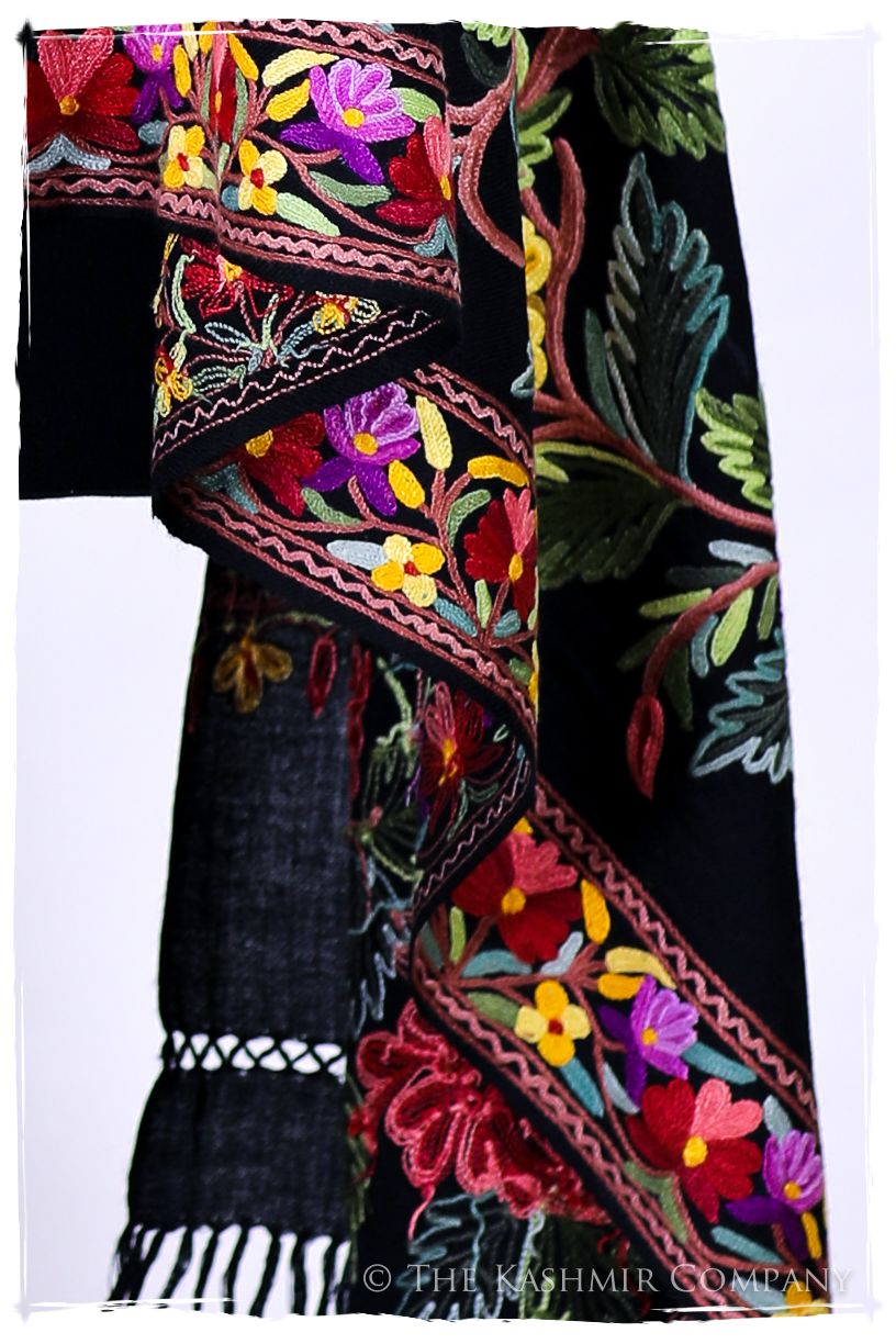 Jardin de Shasta Antiquaires Shawl
