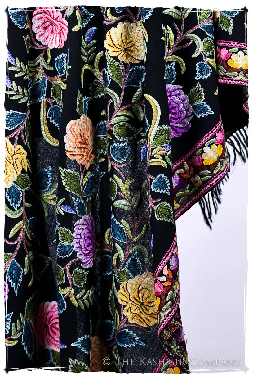 Jardin de Montebello Antiquaires Shawl