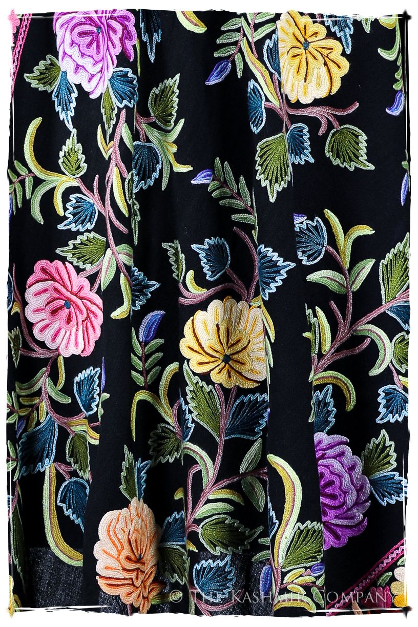 Jardin de Montebello Antiquaires Shawl
