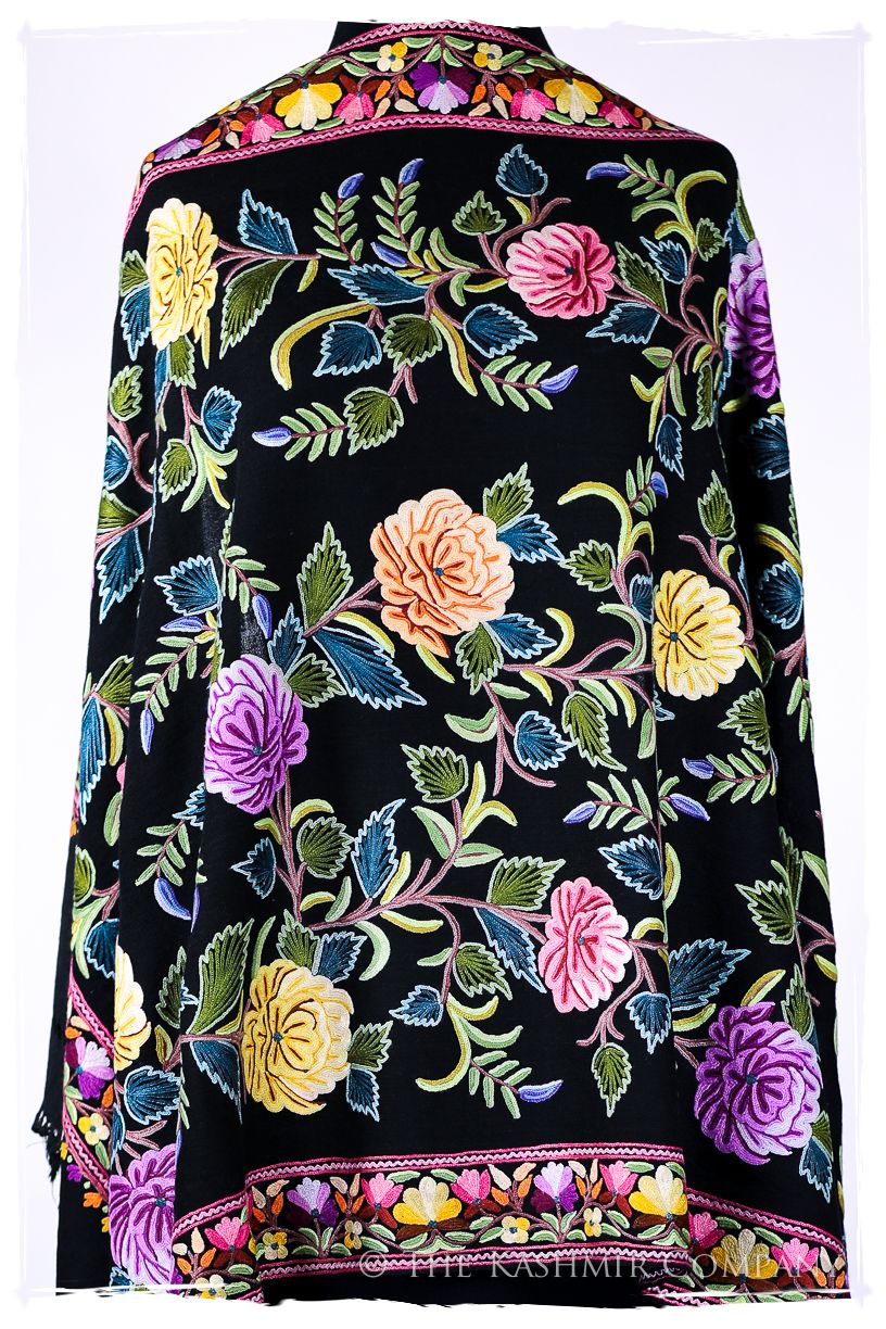 Jardin de Montebello Antiquaires Shawl