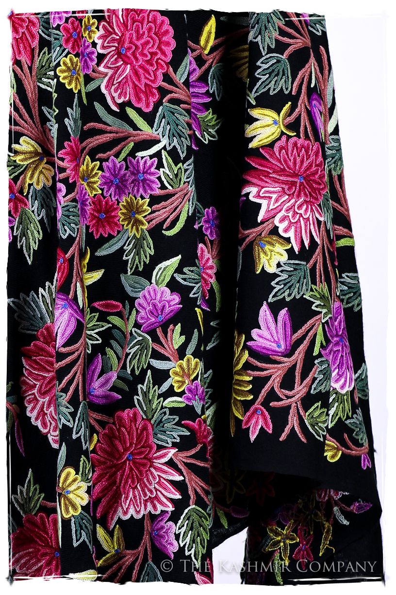 Belles Fleurs de Montréal Français Antiquaires Shawl