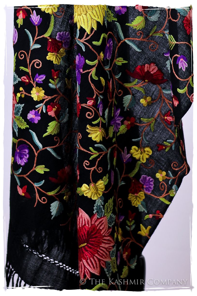 Fleurs ornementales de Moreau Français Antiquaires Shawl