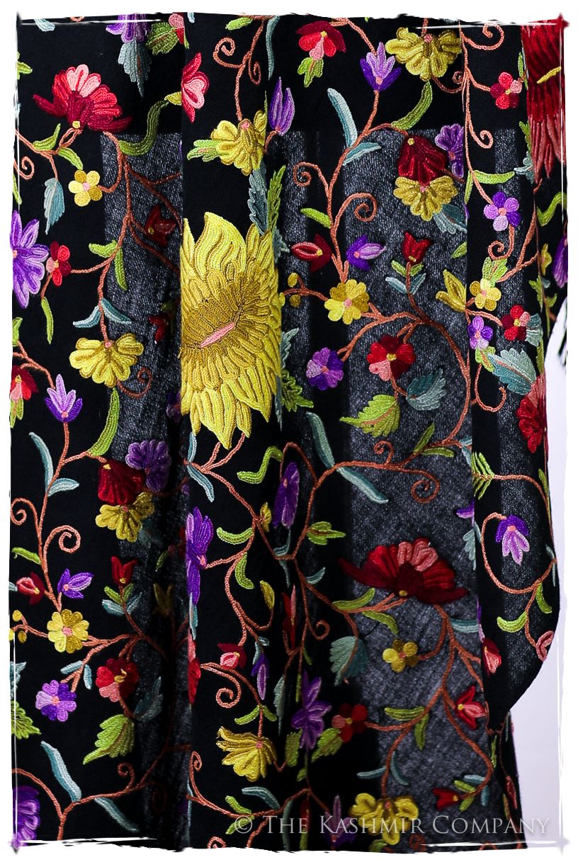 Fleurs ornementales de Moreau Français Antiquaires Shawl