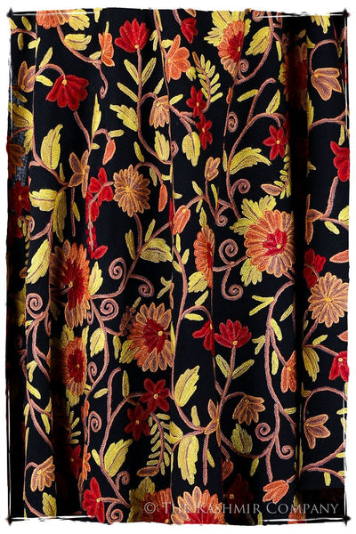 Fleurs ornementales de Camille Français Antiquaires Shawl