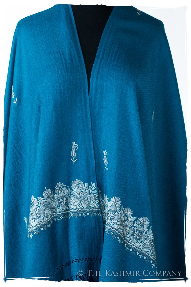 Léonie Frontières Paisley Gift Shawl