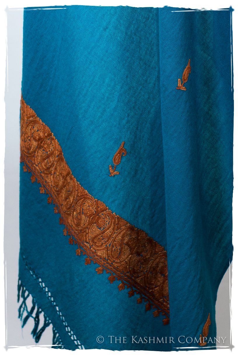 Octavie Frontières Paisley Gift Shawl