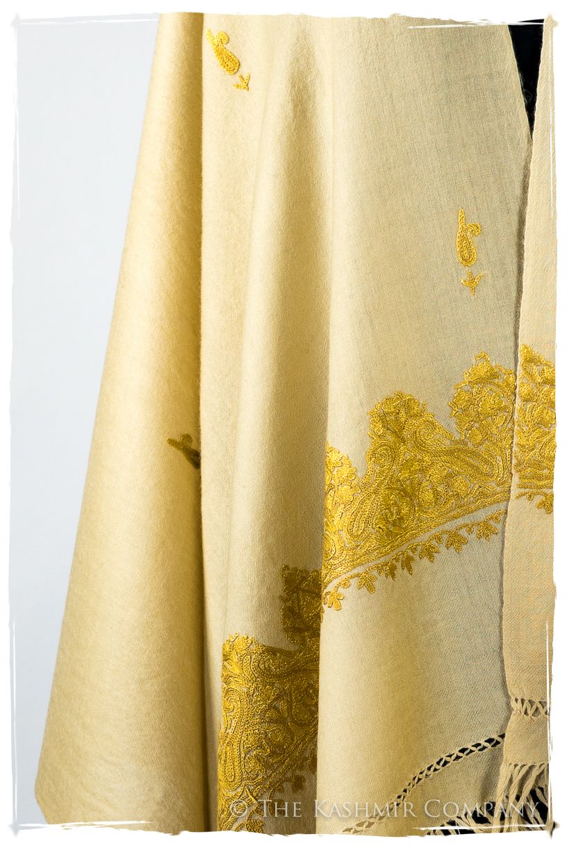 Violette Frontières Paisley Gift Shawl