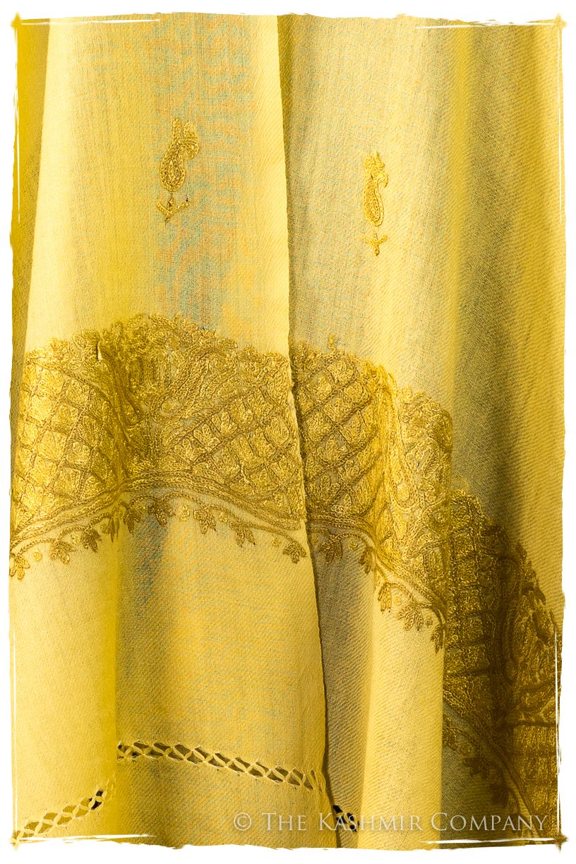 Seychelle Frontières Paisley Gift Shawl