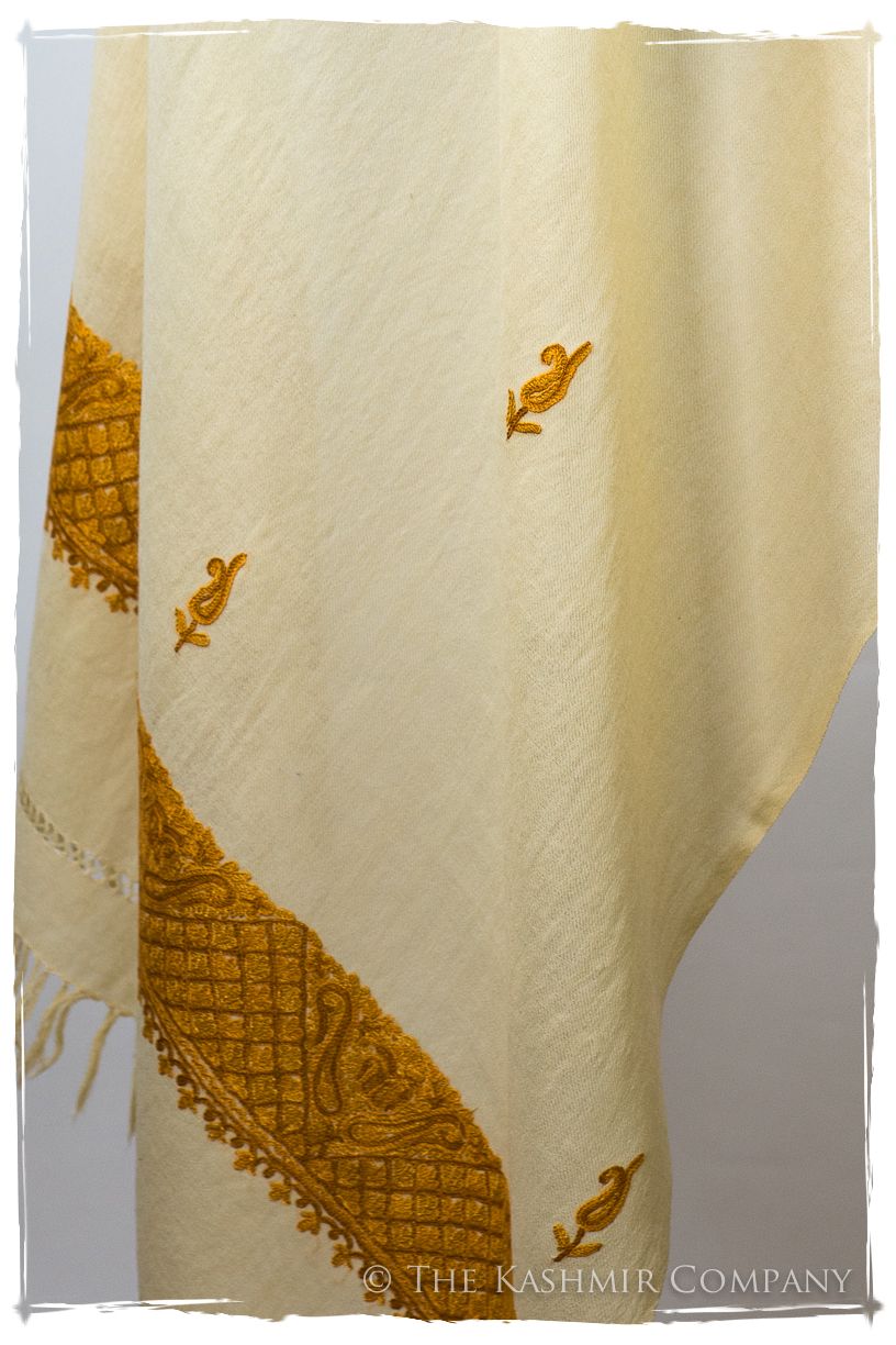 Nadeleine Frontières Paisley Gift Shawl