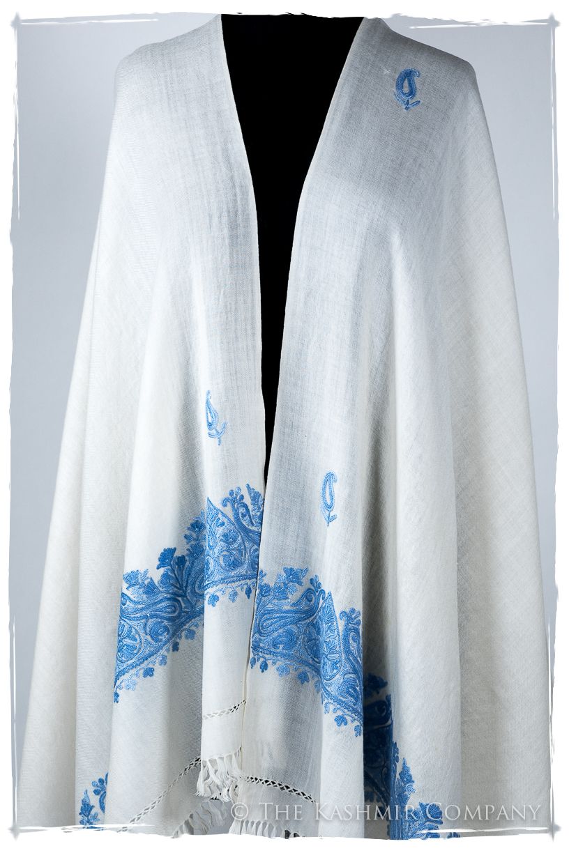 Marisol Frontières Paisley Gift Shawl