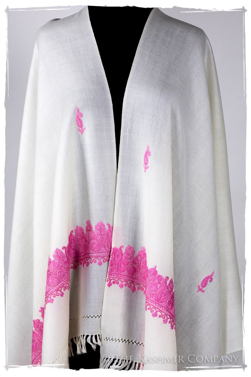 Maruja Frontières Paisley Gift Shawl