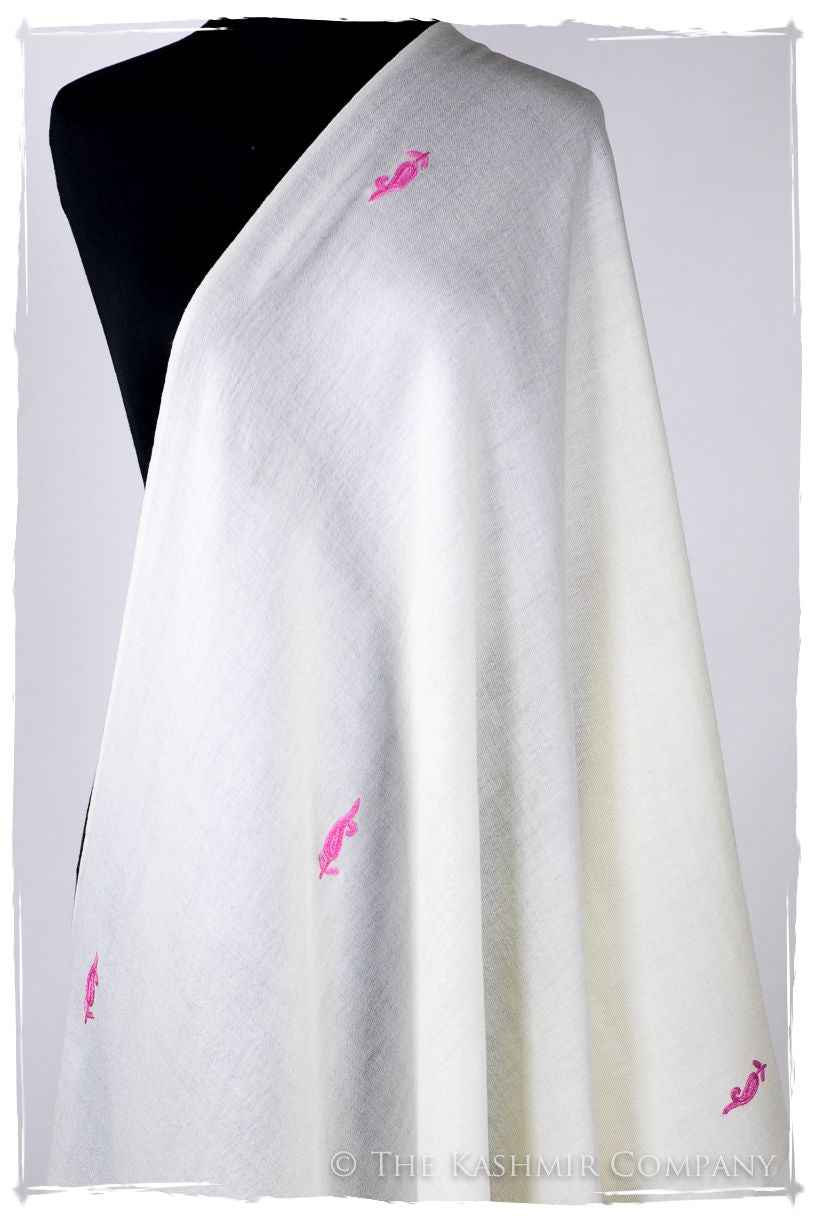 Maruja Frontières Paisley Gift Shawl