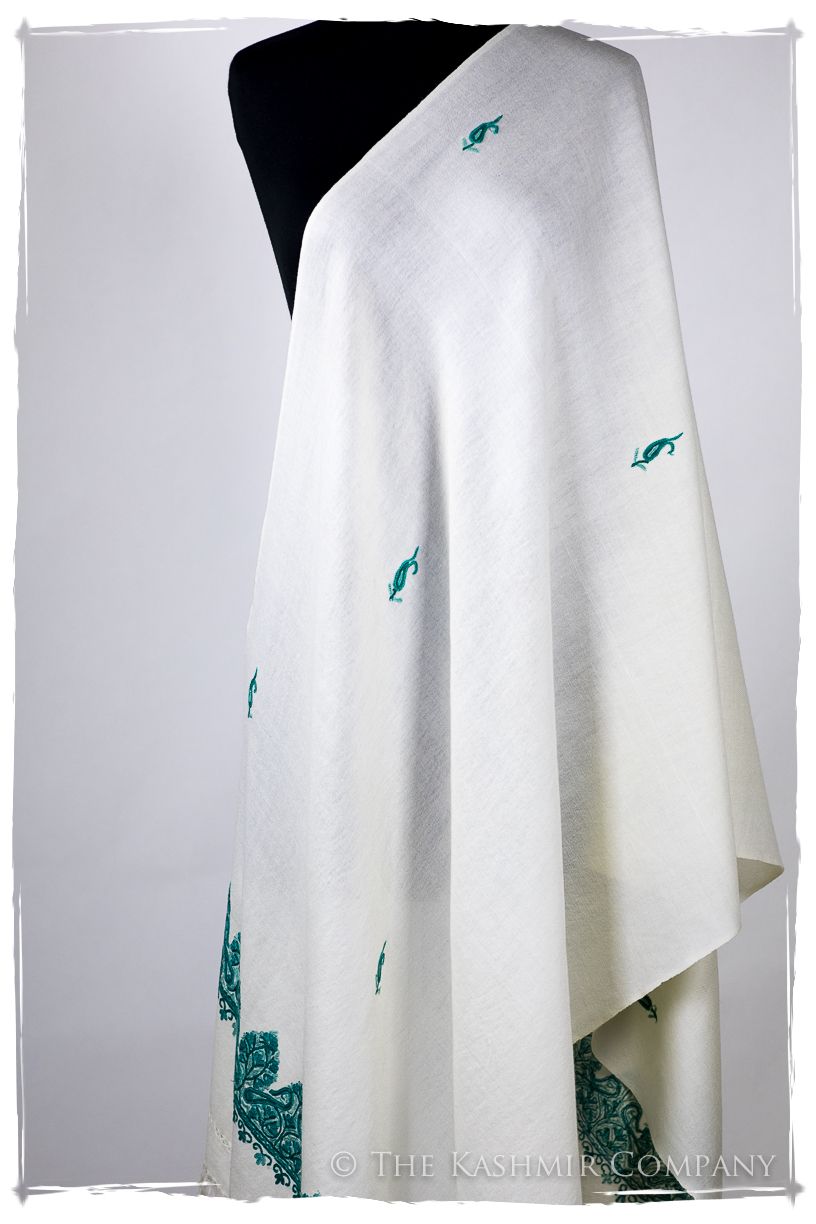 Melina Frontières Paisley Gift Shawl