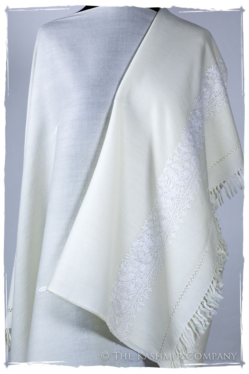 Silvina Frontières Paisley Gift Shawl