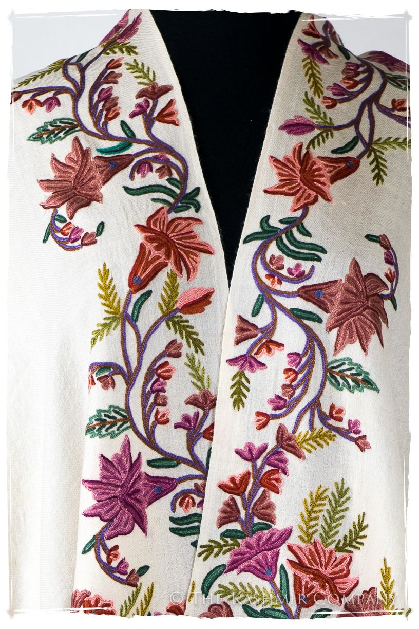 Amelié de Frontierè Jardin Mascarade Shawl