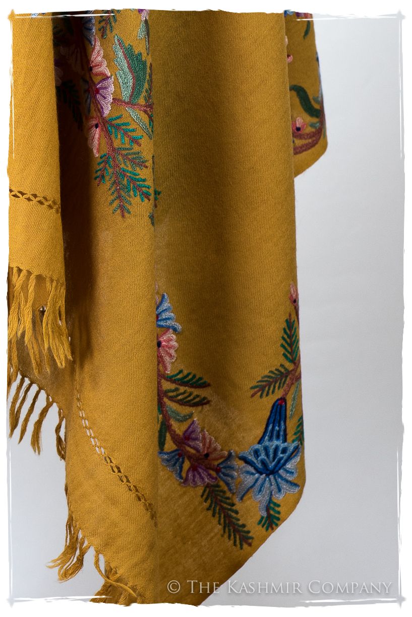Lilou de Frontierè Jardin Mascarade Shawl