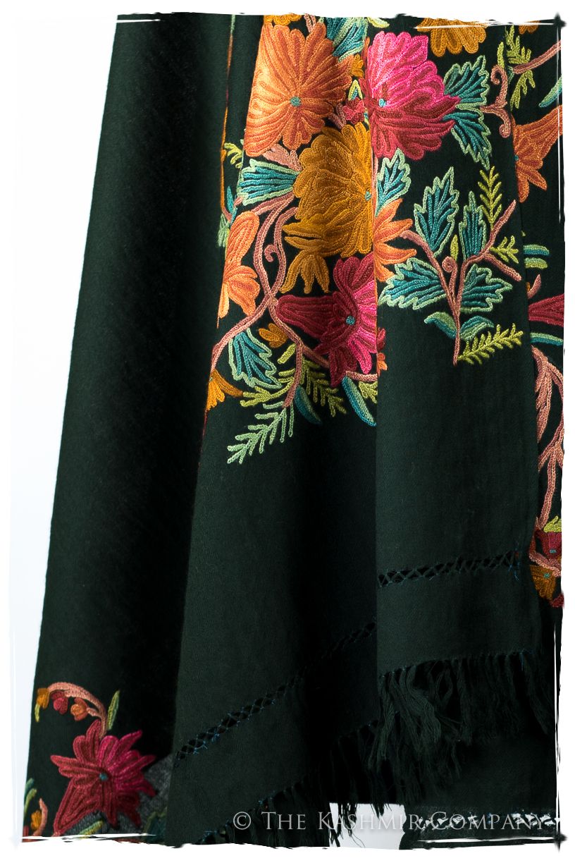 Mirabelle de Frontierè Jardin Mascarade Shawl