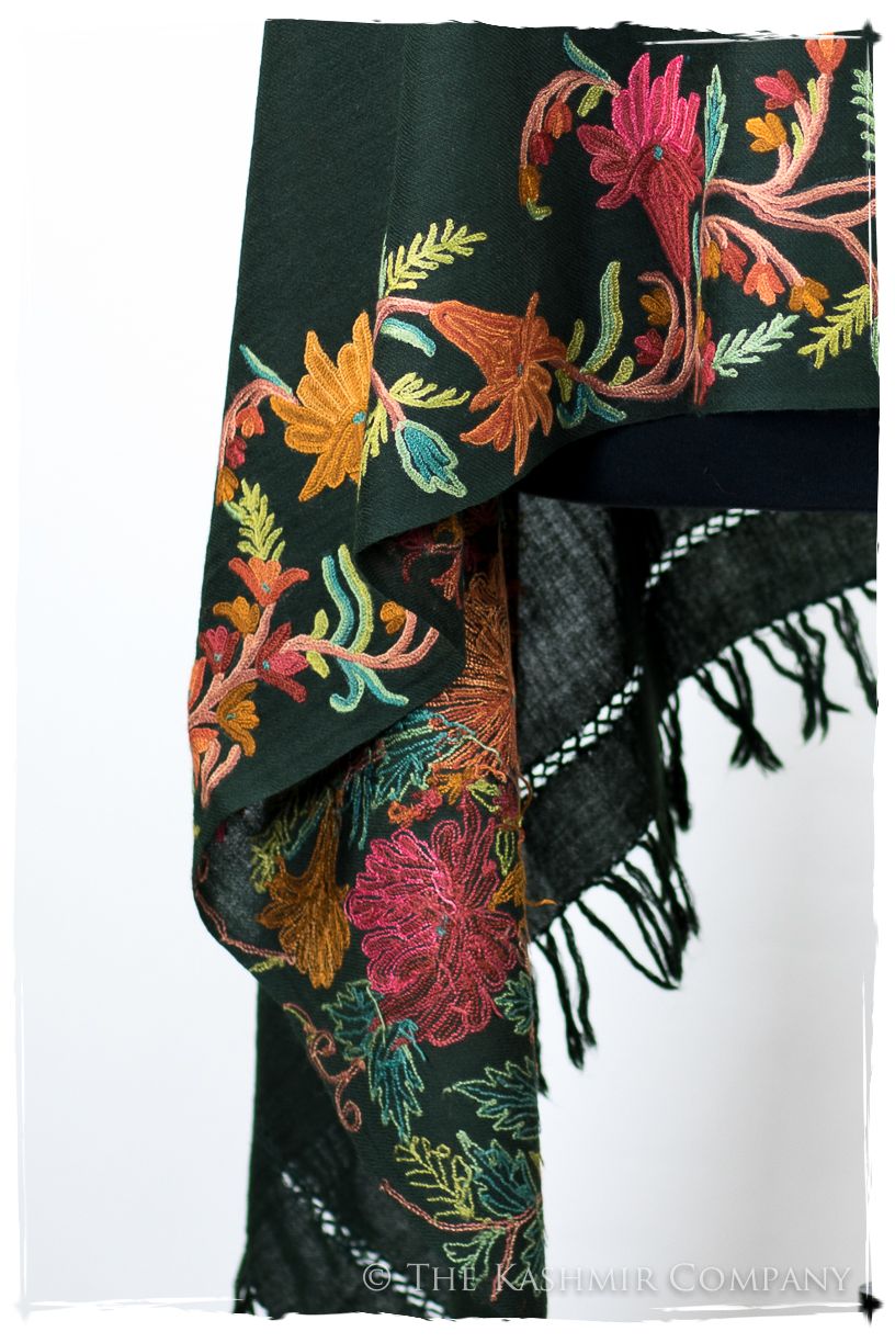 Mirabelle de Frontierè Jardin Mascarade Shawl