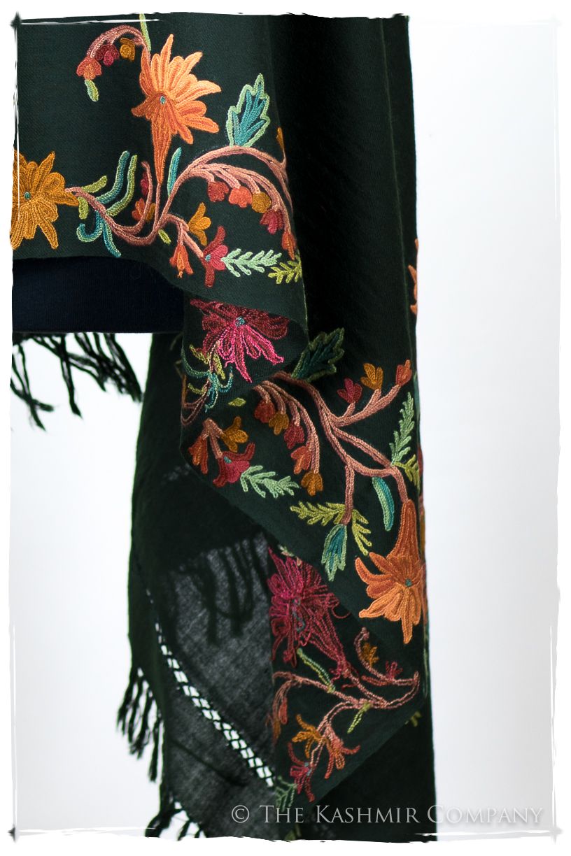 Mirabelle de Frontierè Jardin Mascarade Shawl