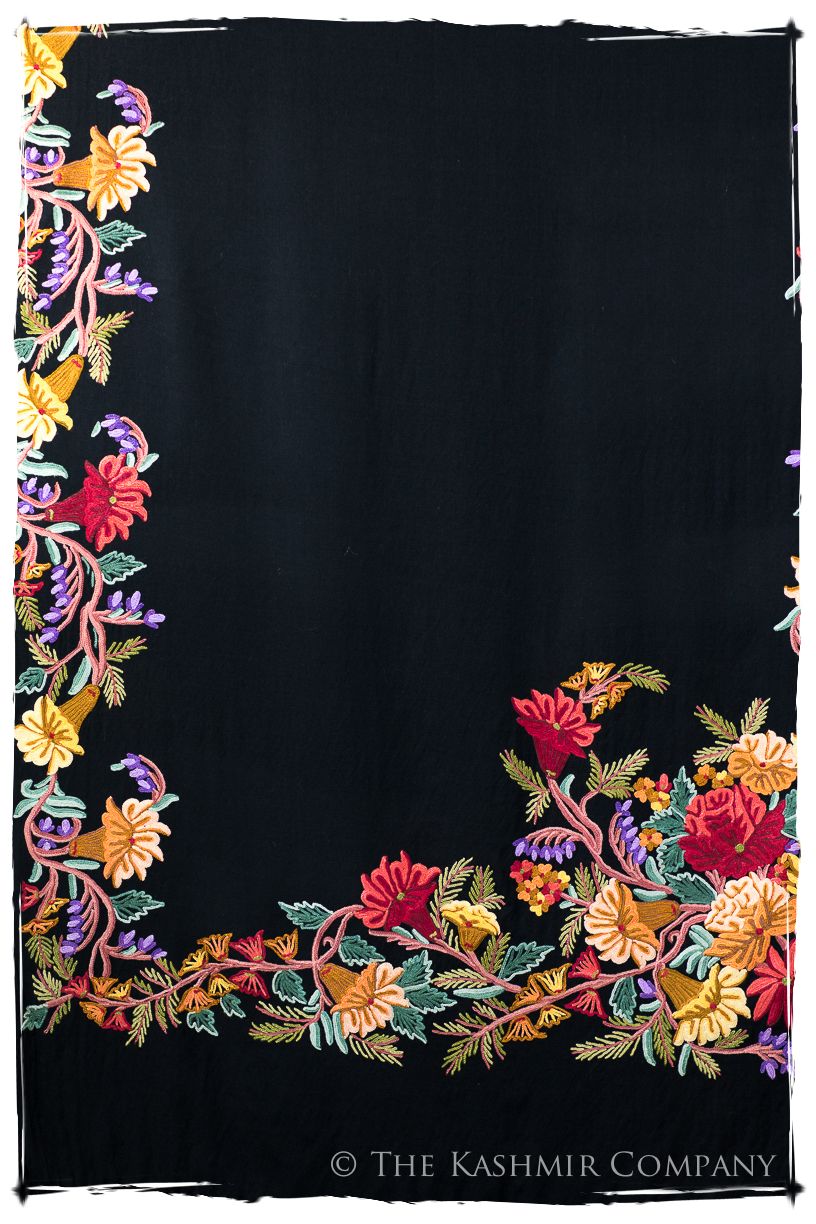 Slyvie de Frontierè Jardin Mascarade Shawl