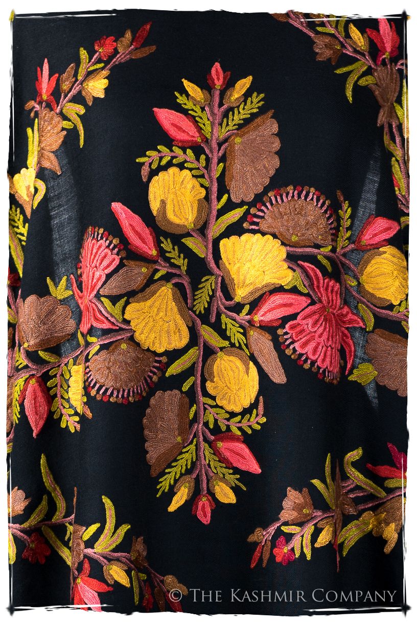 Royauté Française Amoureuse de Cezanne Cannes Shawl