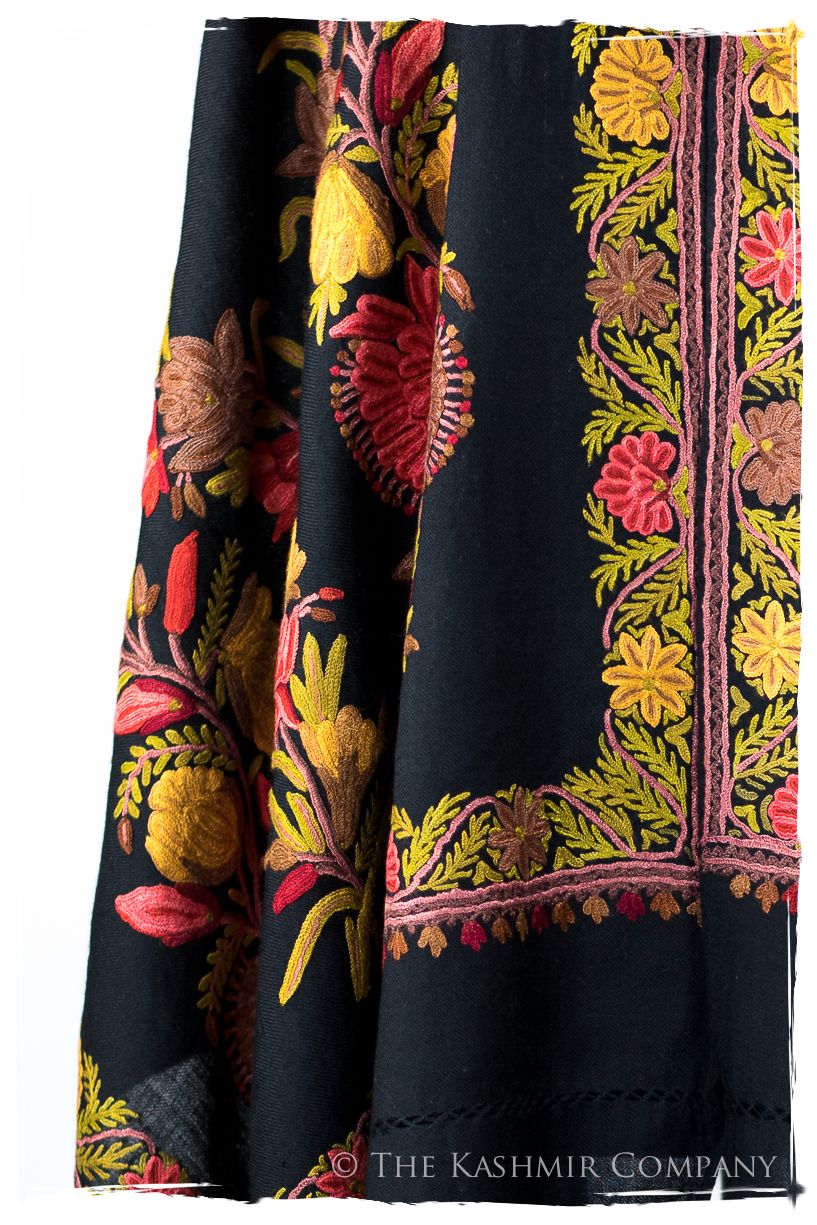 Royauté Française Amoureuse de Cezanne Cannes Shawl
