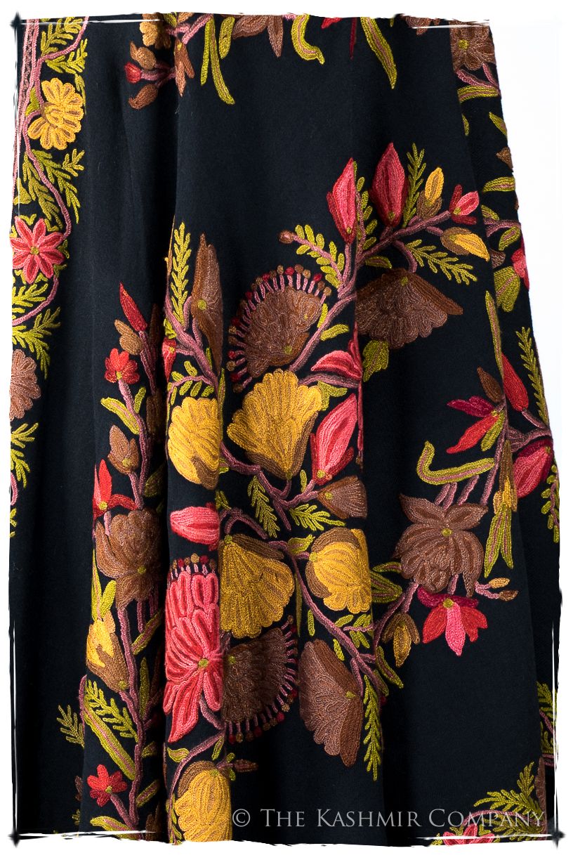Royauté Française Amoureuse de Cezanne Cannes Shawl