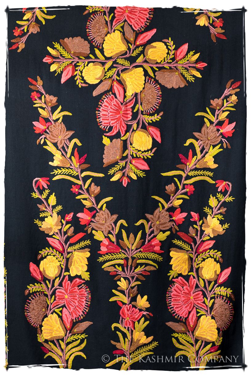 Royauté Française Amoureuse de Cezanne Cannes Shawl