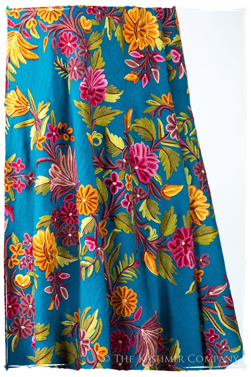 Amoureuse de Élise Française Bleu Notre Dame Shawl