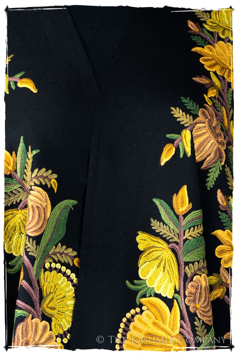 Royauté Française Amoureuse de Slyvie Cannes Shawl