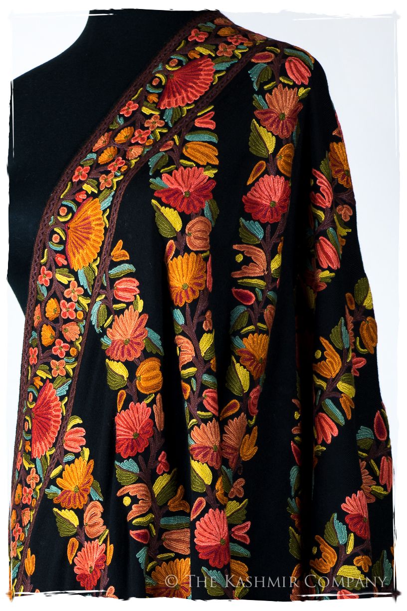 Beau Paris Noémie Français Antiquaires Shawl