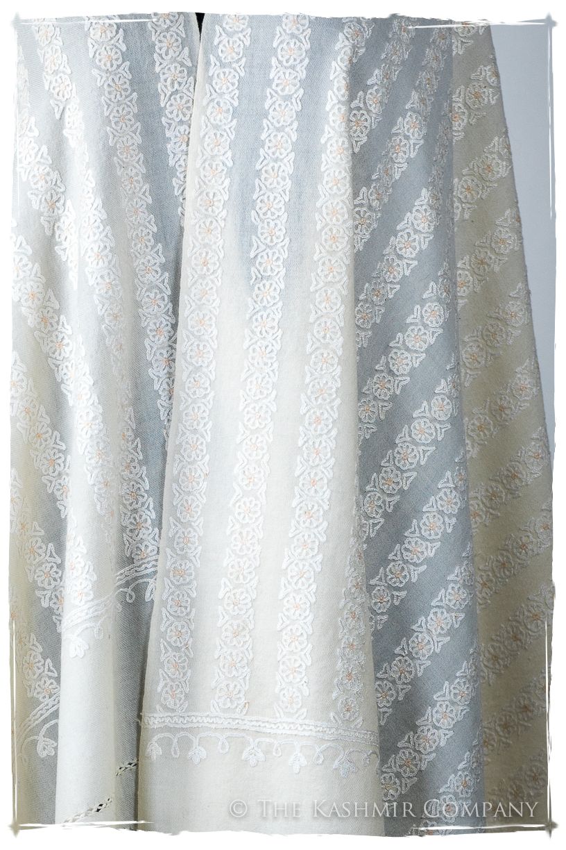 Champs d'ivoire Blanc en Afrique Notre Dame Shawl