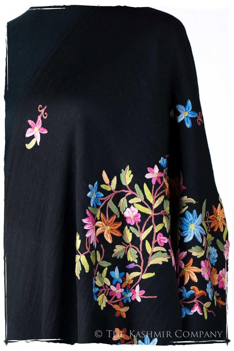 Rivière des Fleurs Céleste Cannes Shawl