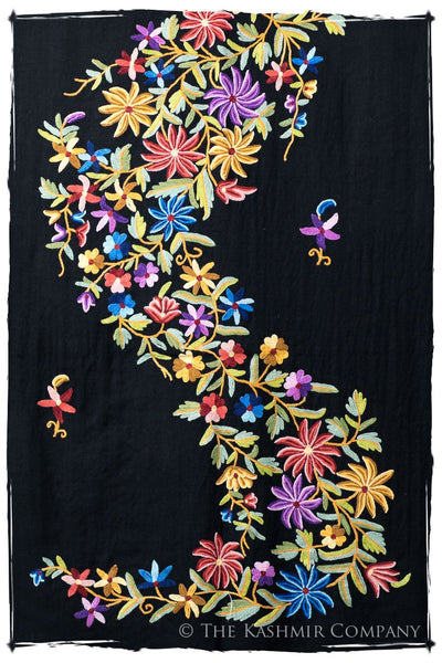 Rivière des Fleurs Aurélie Cannes Shawl