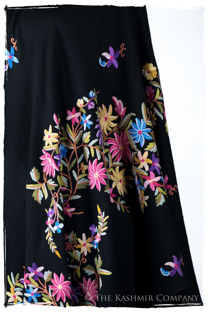 Rivière des Fleurs Armadine Cannes Shawl
