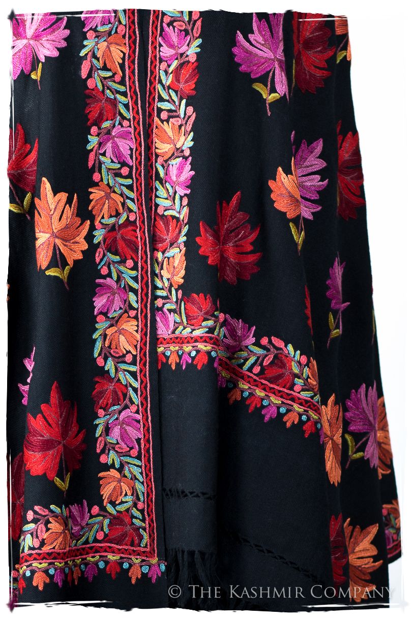 Les Nouvelles Maple Octavie Renoir Shawl