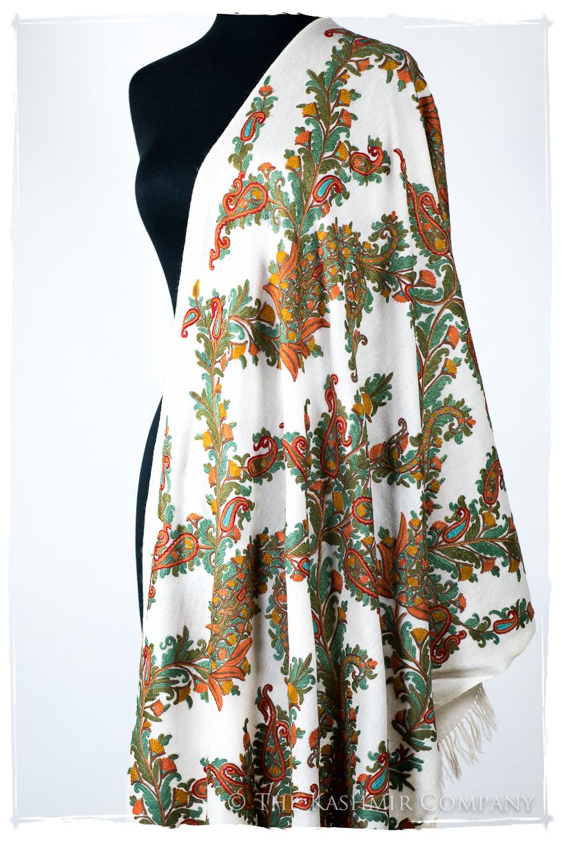 Amoureuse de Christine Française Notre Dame Shawl
