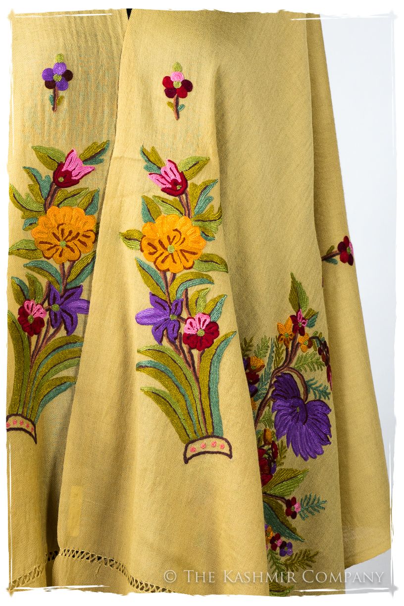 Bouquet de Augustine Méditerranéen Provence Shawl