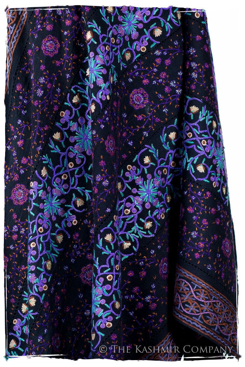 Trois Embroideries Soirée Héritage Bleu Française Antiquaires Shawl