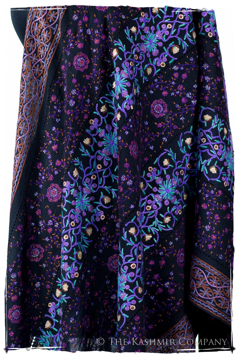Trois Embroideries Soirée Héritage Bleu Française Antiquaires Shawl