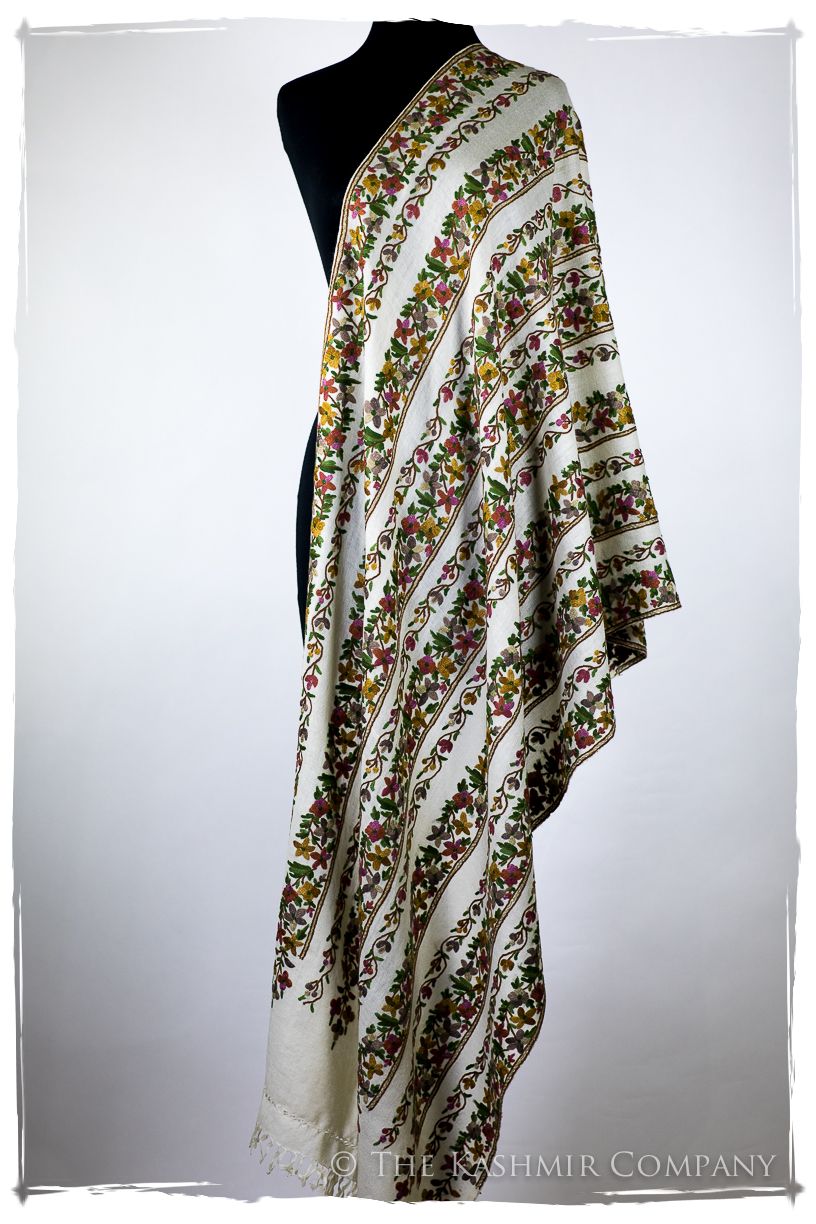 Jardin de Violette Africaine Notre Dame Shawl
