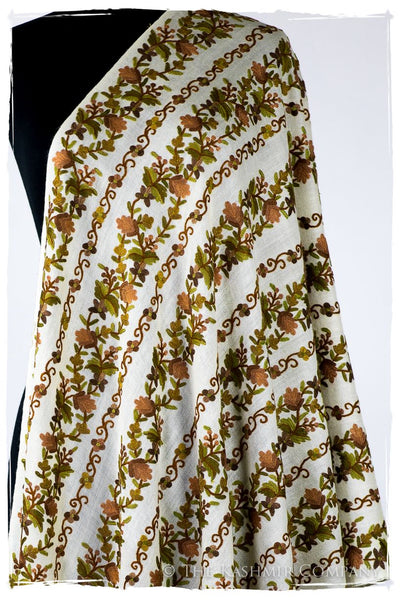 Jardin de Vigne d'olive Notre Dame Shawl