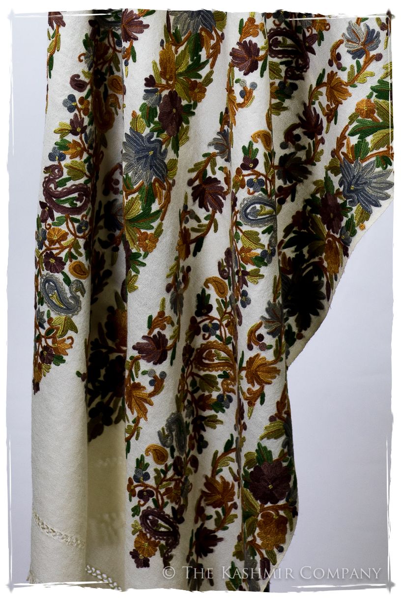 Jardin de Feuille de Vigne Notre Dame Shawl