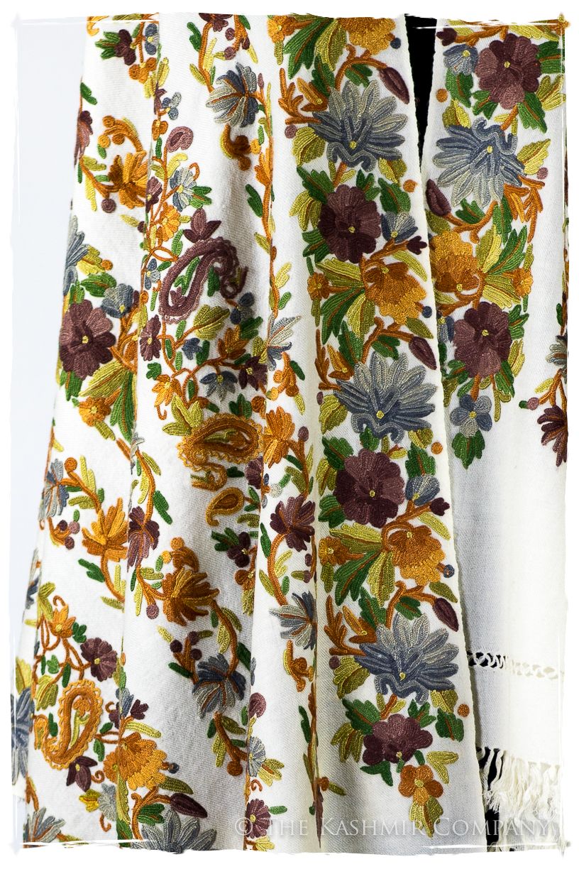 Jardin de Feuille de Vigne Notre Dame Shawl